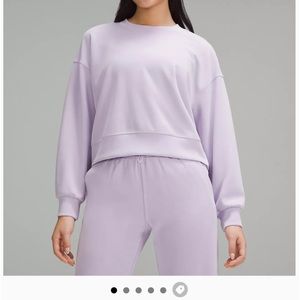 Perfectly Oversized
Cropped Crew